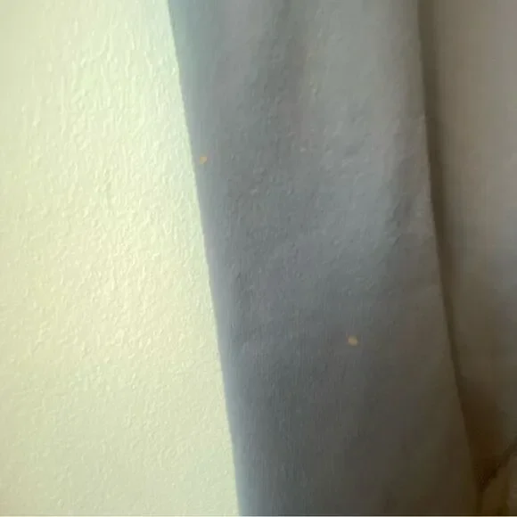 Grey Knockout by Victorias Secret capri legging size small - Picture 8 of 8